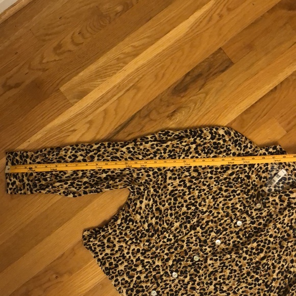 Zara Chetah Animal Print Cropped/ Crop Button Up Top trf collection Size Small - Picture 6 of 16